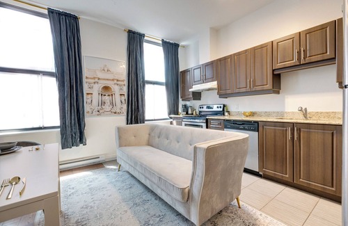 Milton Park Apartment | Boulevard Suites - M11