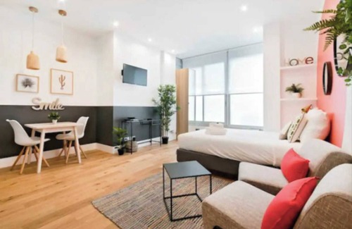 Republique–Point-du-Jour Apartment | Boulogne 2 - Studio Apartment, Sleeps 2