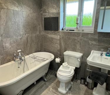 Pickering House | Boundary Cottage