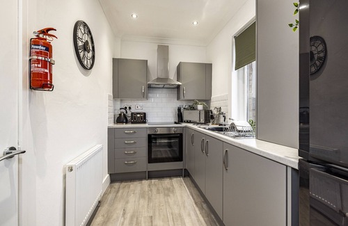 Jedburgh Apartment | Bountrees Apartment - sleeps 6 guests in 2 bedrooms