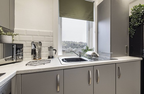 Jedburgh Apartment | Bountrees Apartment - sleeps 6 guests in 2 bedrooms