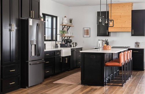 Nazareth Other | Bourbon Retreat Hot Tub + Game