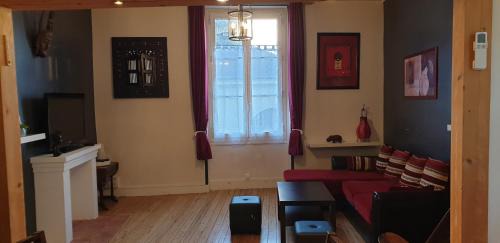 Bourgueil Apartment | Bourgueil - Grand appartement proche CNPE Chinon