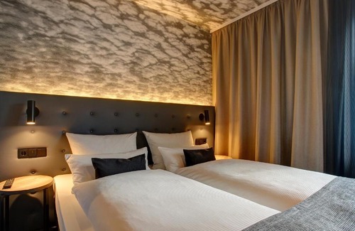 Langenhorn Hotel | Boutique 125 Hamburg Airport by INA