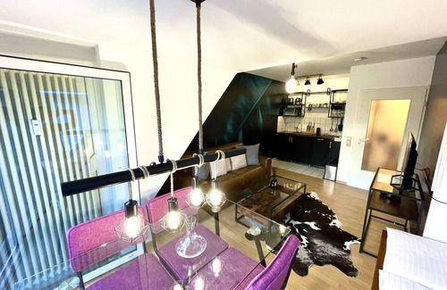Bruhl-Beurbarung Apartment | Boutique Apartment Petite Belle