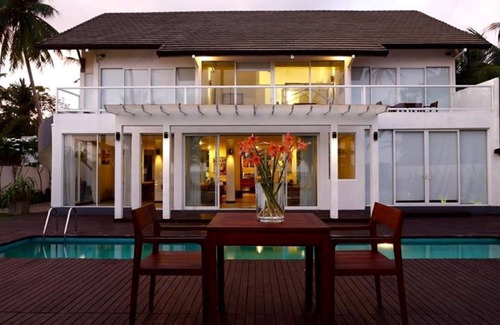 Kathaluwa Villa | Boutique Beach Front Villa with private pool & staff