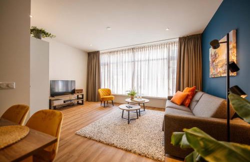 's-Hertogenbosch Apartment | Boutique Chic 55m2 Apartment with City Garden - DB6A
