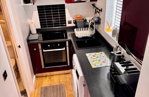 Lincoln House | Boutique Detached House in Uphill Lincoln
