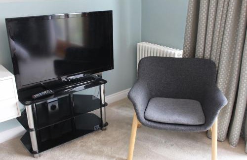Wilby Apartment | Boutique double room with country village views