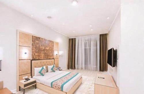 Mahipalpur House | Boutique Hotel Almora - Opposite Aerocity With Free Airport Pickup