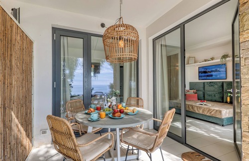 Ventimiglia House | Boutique Pool Apt. Balzi Rossi - Roma 5, Ventimiglia, Italy