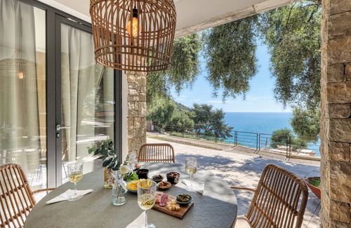 Ventimiglia House | Boutique Pool Apt. Balzi Rossi - Roma 5, Ventimiglia, Italy