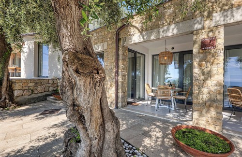 Ventimiglia House | Boutique Pool Apt. Balzi Rossi - Roma 1, Ventimiglia, Italy