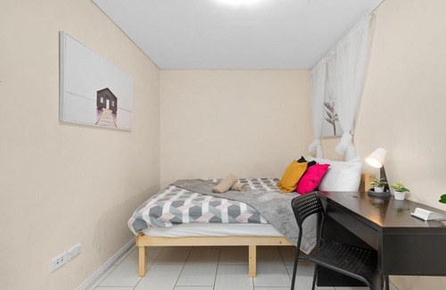 Chippendale Apartment | Boutique Private Room in Chippendale Terrace Room1