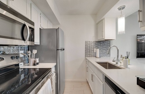 Knox - Henderson Condo | Boutique Retreat State Fair Close By W/Speakeasy