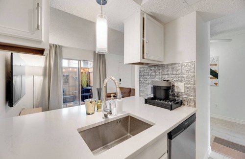 Knox - Henderson Condo | Boutique Retreat State Fair Close By W/Speakeasy