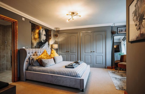 Shrewsbury House | Boutique Shrewsbury Rooms