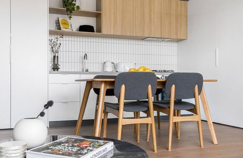 Camberwell Apartment | BOUTIQUE STAYS - Axel Apartments 104 - The Lawson