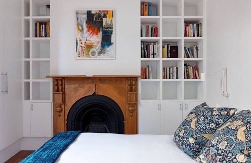 Albert Park House | BOUTIQUE STAYS - Bay Waves