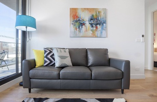 Hampton Apartment | BOUTIQUE STAYS - Hampton Hub