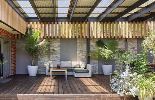 Mordialloc House | BOUTIQUE STAYS - Mordi Sands
