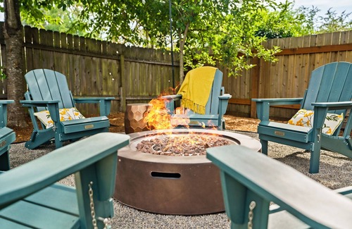 Harlow House | Boutique UO Stay Epic Game Room Walk to Autzen
