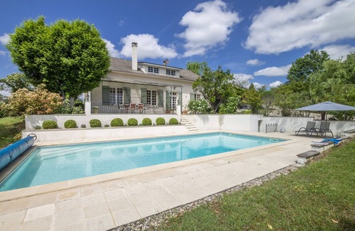 Villeneuve-sur-Lot Villa | Boutouzet - Beautiful holiday home for 8 people with private pool in Villeneuve sur Lot