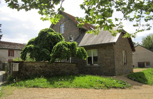 Commanster House | Bovigny holiday home with cinema