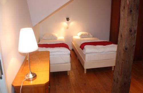Commanster House | Bovigny holiday home with cinema