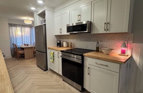 Duck Condo | Bowie's Bungalow - 2 Bedroom Private and Quiet Condo - Sound Side of Duck, NC