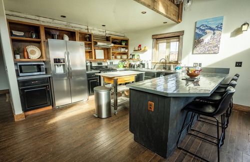 Bozeman House | Bozeman Country Retreat ~ Big Sky Views