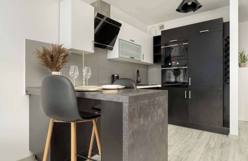 Srodmiescie Apartment | bp. Tomasza Pierwszego 10 | Cosy Apartment | Desk