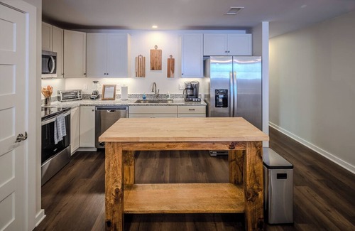 Blowing Rock House | BR Walkabout B -Steps to Main Street restaurants, shopping and the park! 2023