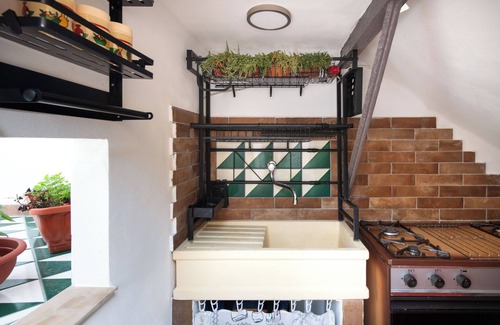 Caronia Apartment | Bracco house