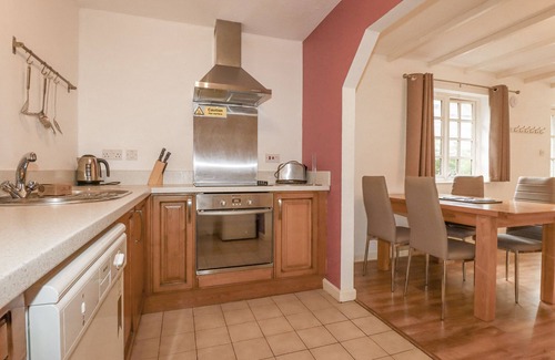 Saint Breward Cottage | BRACKEN COTTAGE, family friendly, with pool in St Tudy