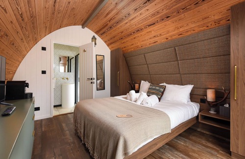 Achachork Hotel | Bracken Hide Hotel