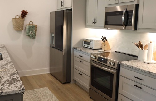 Bella Vista House | Bradford House: Hot tub, Bike-in, Bike-out, Dog Friendly, Fire-pit