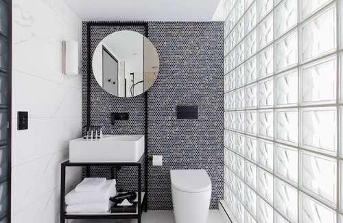 Melbourne Central Business District Hotel | Brady Hotels Jones Lane