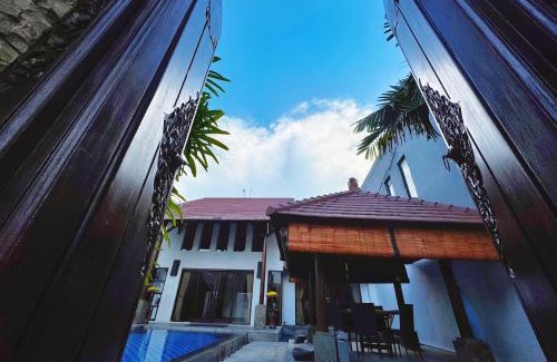 Denpasar Villa | Brady's 3 bedrooms Villa Center of Sanur