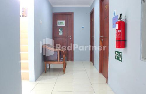 Jakarta Hotel | Brahma Hotel Mitra RedDoorz