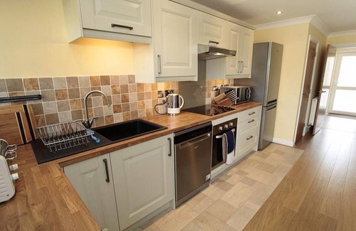 Horton House | Bramley Cottage - Two Bedroom House, Sleeps 4