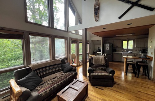 Davis Cabin | Branching Out Chalet