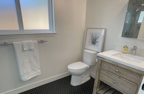 West San Jose Cottage | Brand New 1B1R Guest House in Campbell