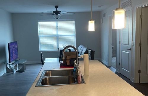 Holy Cross Apartment | Brand New 2 bedroom downtown Apartment