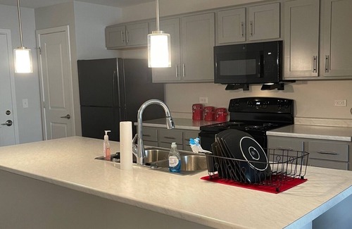 Holy Cross Apartment | Brand New 2 bedroom downtown Apartment