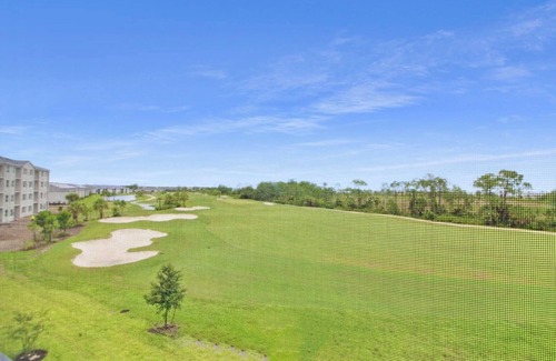 Venice Condo | Brand new 2-bedroom condo located on golf course with resort style amenities