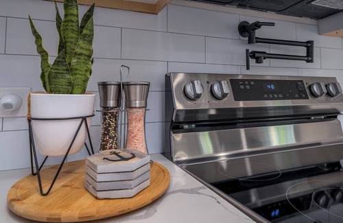 Gainesville House | Brand new 3 bd home - 10 mins from Downtown Gainesville