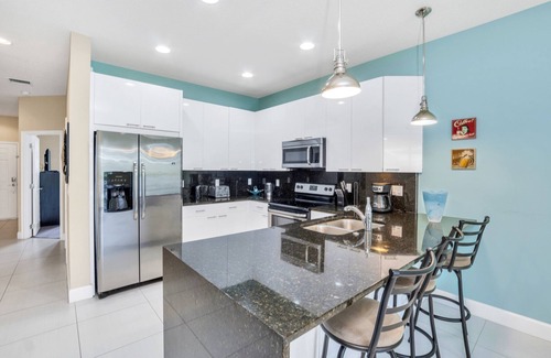 Clear Creek House | Brand New 3 bed Modern Town Home On a Luxury Development Close to Disney