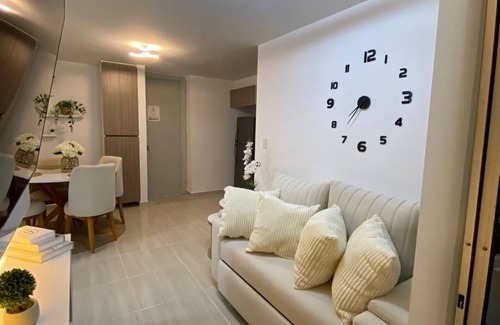 Pereira Apartment | Brand new 3-bedroom apartment in charming Pereira close to airport and stadium.