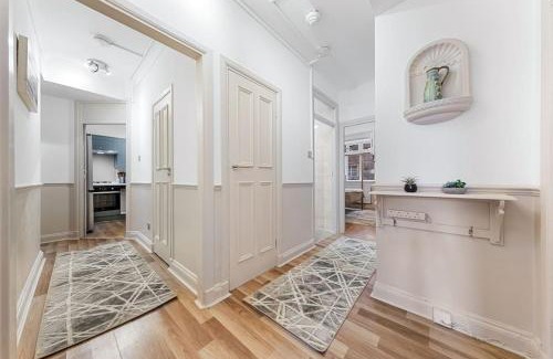 Swiss Cottage Apartment | Brand New 3 Bedroom flat in Central London